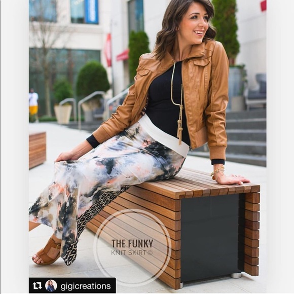 Meet your Posher, Jennifer - Picture 2 of 5